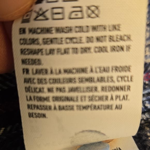 American Eagle Outfitters Navy Plaid Button Down Shirt - Picture 4 of 6